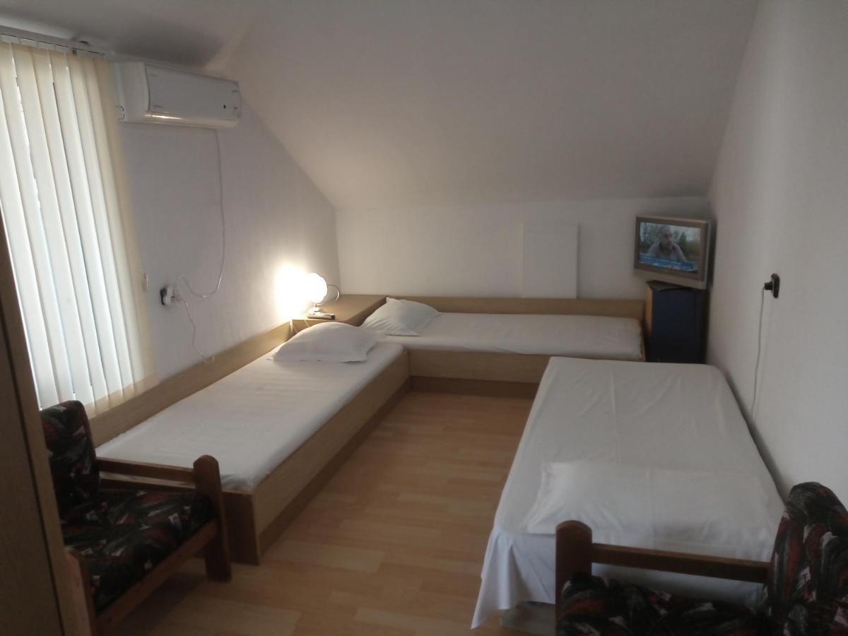 Apartment Friends Sandanski Ngoại thất bức ảnh